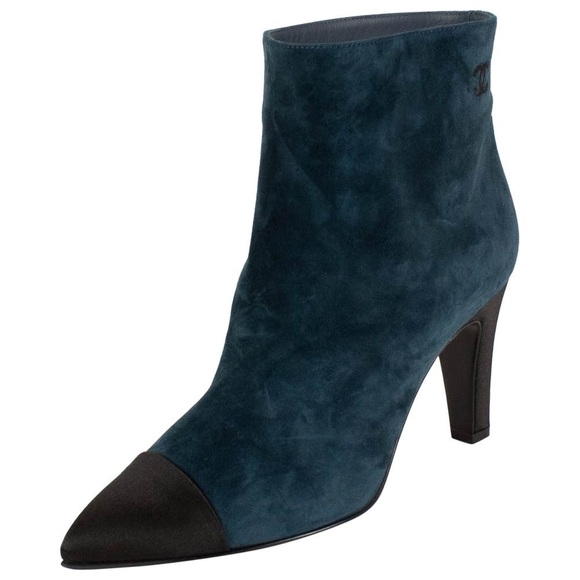 CHANEL Shoes - NWT Chanel Gabrielle Cap Toe Suede Short Boots